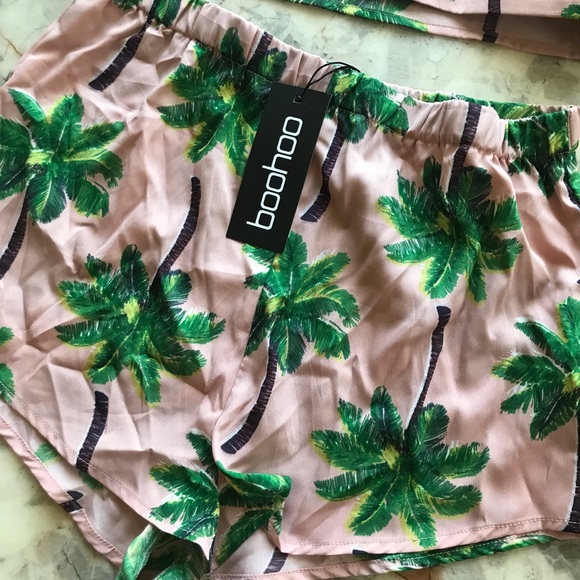 TWO PIECE TROPICAL SET - Picture 2 of 2